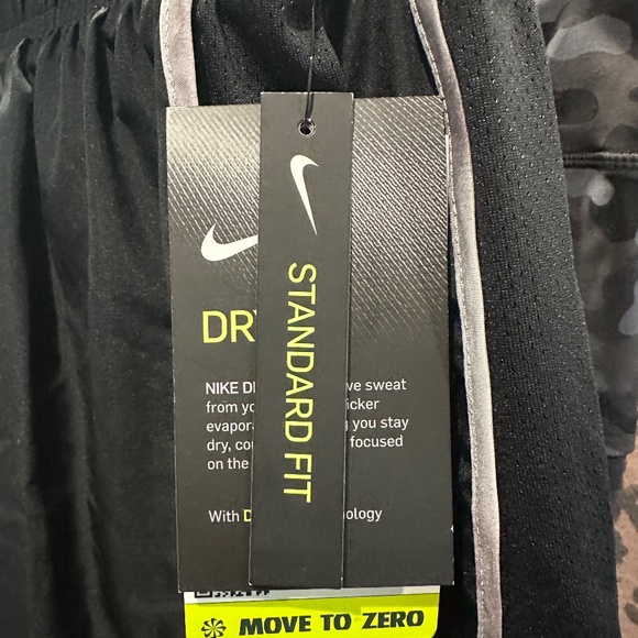 NWT Nike Black Running Shorts - Picture 3 of 4